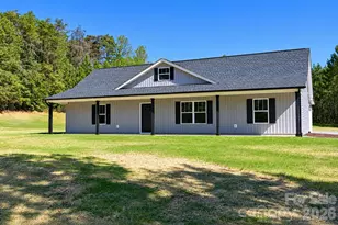 3052 Henry Knob Rd, Clover, SC 29710 - Photo 1