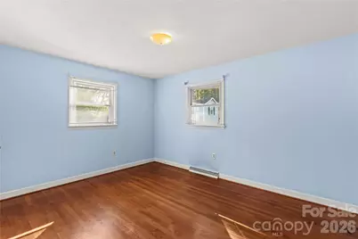 522 Carolina Avenue N, Statesville, NC 28677 - Photo 27