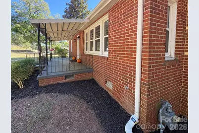 205 Sunrise Avenue, Mount Gilead, NC 27306 - Photo 5