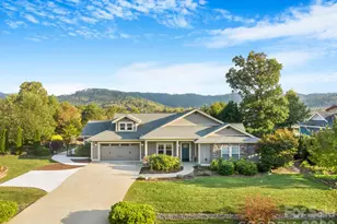 28 Penley Park Dr, Weaverville, NC 28787 - Photo 1