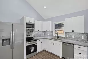 594 McMillan Dr, Hendersonville, NC 28792 - Photo 9