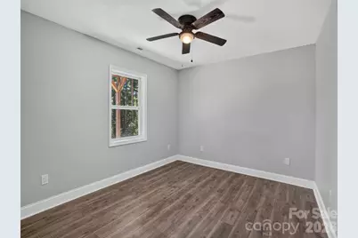 594 McMillan Drive, Hendersonville, NC 28792 - Photo 33