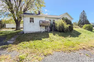 40 Duncan Ln, Newland, NC 28657 - Photo 5