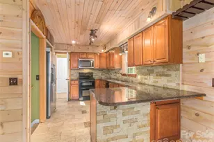 99 Cripple Creek Rd, Waynesville, NC 28785 - Photo 9