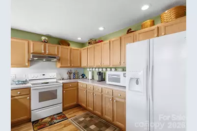 807 Pine Tree Road, Spruce Pine, NC 28777 - Photo 23