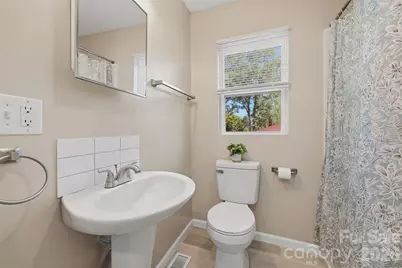 2996 1st Avenue NW, Hickory, NC 28601 - Photo 27