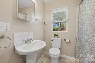 2996 1st Ave NW, Hickory, NC 28601 - Photo 27