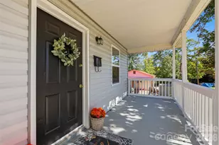2996 1st Ave NW, Hickory, NC 28601 - Photo 5