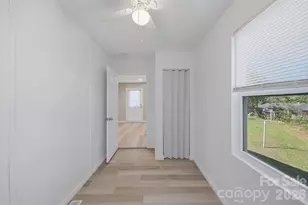 2996 1st Ave NW, Hickory, NC 28601 - Photo 29