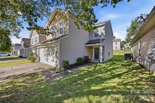 8335 Wallace Glen Dr, Charlotte, NC 28212 - Photo 5
