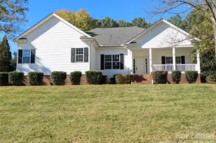 209 Harbor Landing Dr, Mooresville, NC 28117 - Photo 1