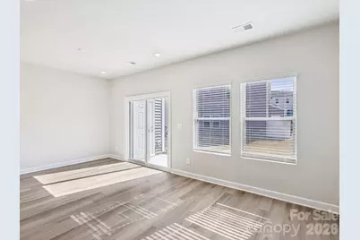 8013 Hidden Springs Drive, Charlotte, NC 28216 - Photo 5