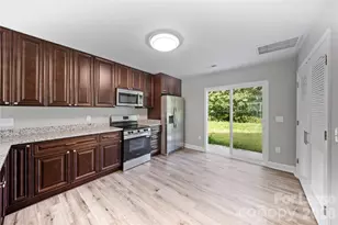 2700 Ridge Ave, Kannapolis, NC 28025 - Photo 3