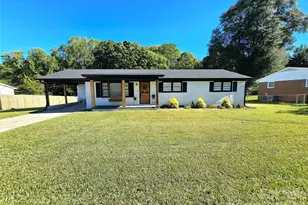 2610 Fairgreen Dr, Gastonia, NC 28056 - Photo 1