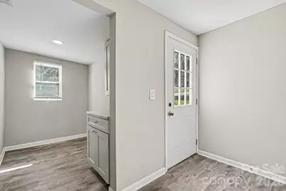 38 Pine Street, Great Falls, SC 29055 - Photo 11