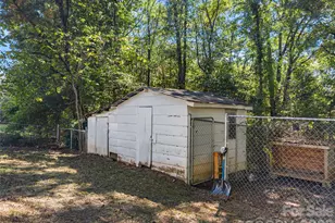 237 New Bethel Church Rd, Forest City, NC 28043 - Photo 35