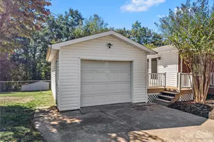 237 New Bethel Church Rd, Forest City, NC 28043 - Photo 29