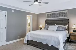 2122 N Rugby Rd, Hendersonville, NC 28791 - Photo 17