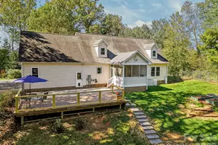 2122 N Rugby Rd, Hendersonville, NC 28791 - Photo 43