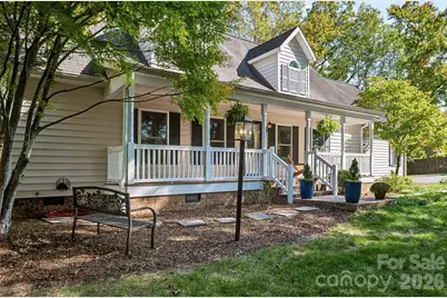 2122 N Rugby Road, Hendersonville, NC 28791 - Photo 3