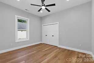 305 Chadwick Ave, Hendersonville, NC 28792 - Photo 23