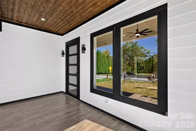 305 Chadwick Avenue, Hendersonville, NC 28792 - Photo 27