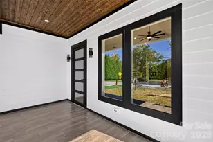 305 Chadwick Ave, Hendersonville, NC 28792 - Photo 27