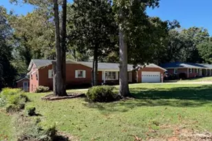 1212 Brookwood Dr, Shelby, NC 28150 - Photo 3