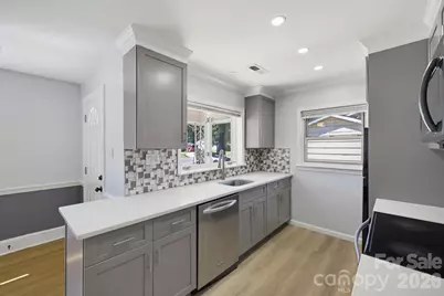 337 E Rhyne Avenue, Winston Salem, NC 27107 - Photo 7