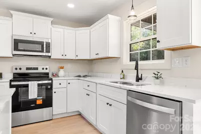 179 Springlake Road, York, SC 29745 - Photo 11