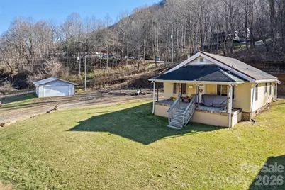 3009 Dellwood Road, Waynesville, NC 28786 - Photo 1