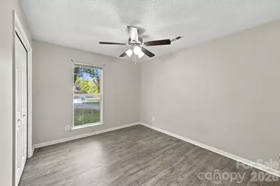 11219 Turmeric Court, Charlotte, NC 28215 - Photo 17