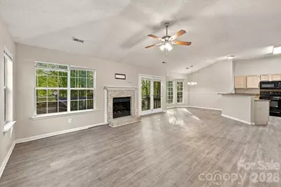 11219 Turmeric Court, Charlotte, NC 28215 - Photo 5