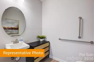 4027 Ruth Crk Ct, Charlotte, NC 28216 - Photo 9