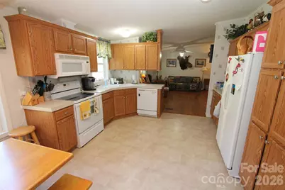 393 Red Hill Road, Wadesboro, NC 28170 - Photo 15