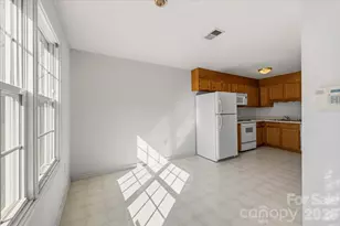 121 24th St NW, Hickory, NC 28601 - Photo 13