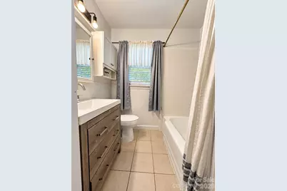 4310 Dinglewood Avenue, Charlotte, NC 28205 - Photo 13