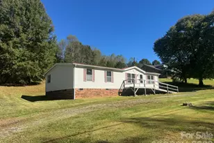 256 Brookfall Dairy Rd, Elkin, NC 28621 - Photo 3