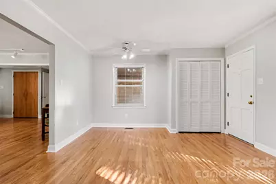 225 Edgewood Drive, Statesville, NC 28625 - Photo 7