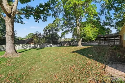 225 Edgewood Drive, Statesville, NC 28625 - Photo 27