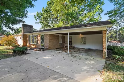 225 Edgewood Drive, Statesville, NC 28625 - Photo 3