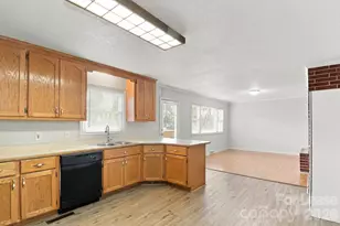 2338 Linwood Rd, Gastonia, NC 28052 - Photo 3