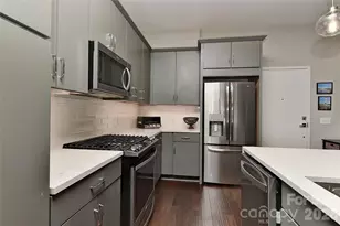2401 Euclid Ave, Charlotte, NC 28203 - Photo 11