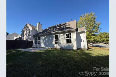 8603 Berrybrook Lane, Charlotte, NC 28269 - Photo 5