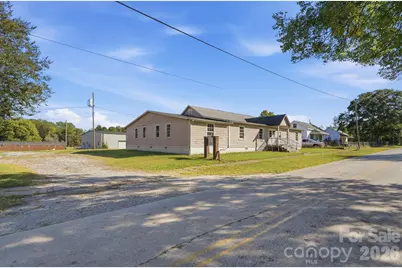 706 Old North Main Street, Clover, SC 29710 - Photo 1