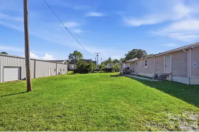 706 Old North Main Street, Clover, SC 29710 - Photo 35
