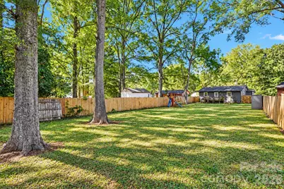 224 Herndon Avenue, York, SC 29745 - Photo 5