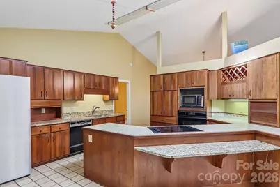 108 Kenwood Drive, Hendersonville, NC 28739 - Photo 15