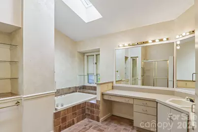 108 Kenwood Drive, Hendersonville, NC 28739 - Photo 21