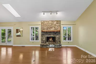 108 Kenwood Drive, Hendersonville, NC 28739 - Photo 7
